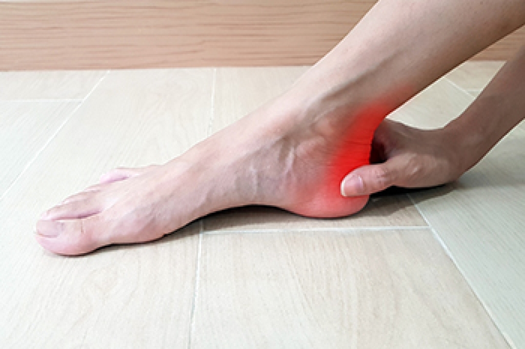 When to See a Podiatrist for Achilles Tendon Pain